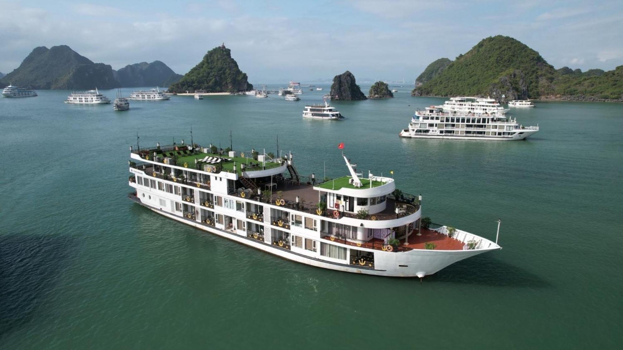 Hotel Halong Aquamarine Royal Cruise Ha Long Zewnętrze zdjęcie