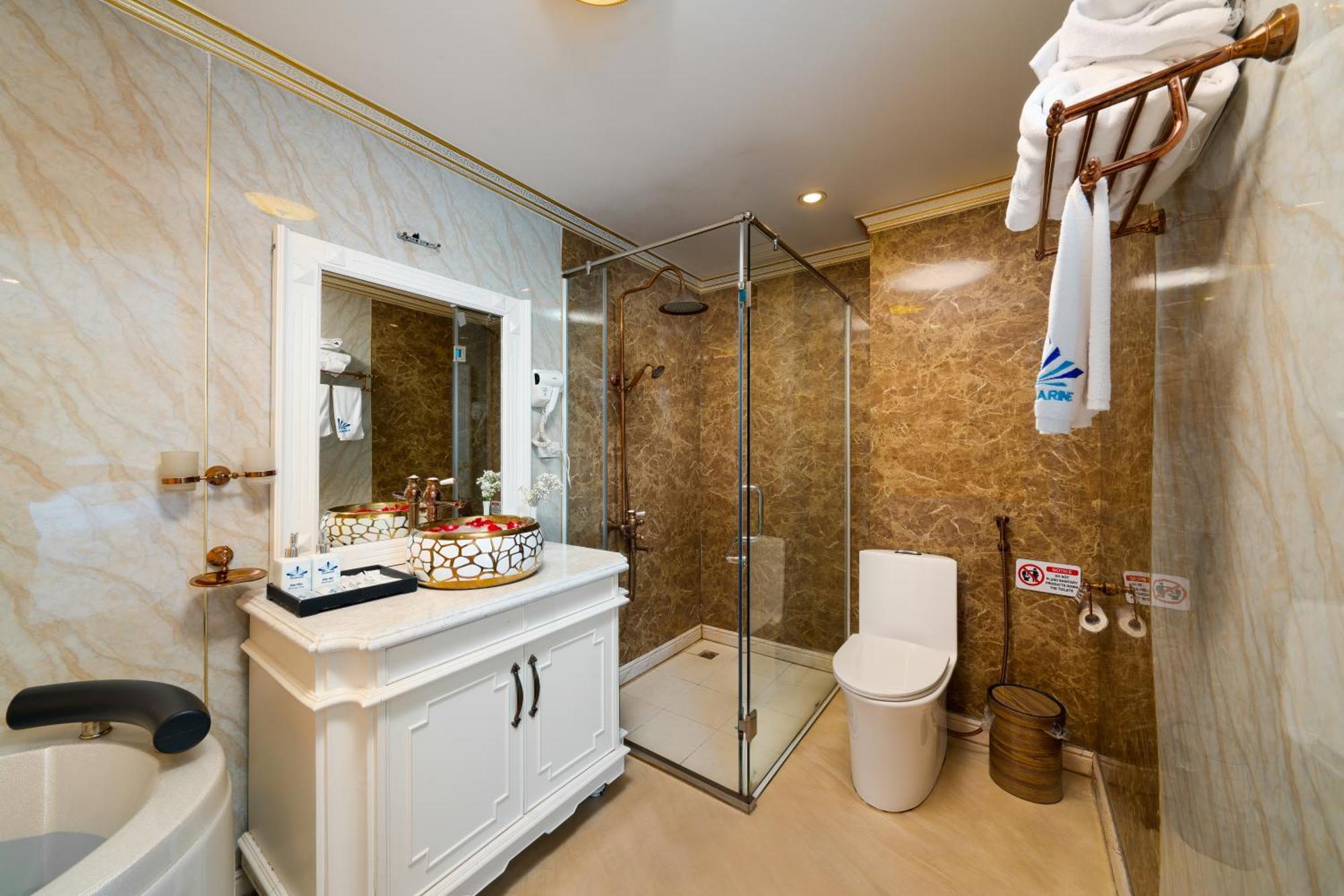 Hotel Halong Aquamarine Royal Cruise Ha Long Zewnętrze zdjęcie